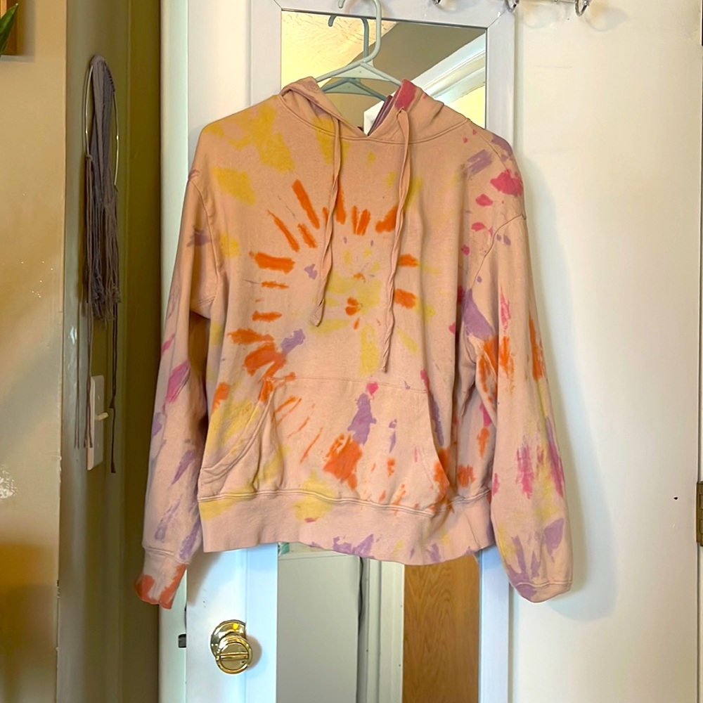 The dye sweatshirt